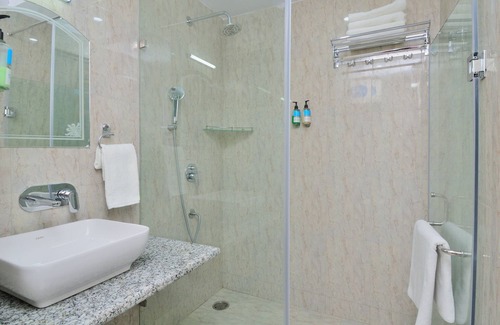 Amer Fort Road Hotel | Trimrooms Mount Blue