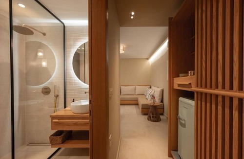 Valanidorrachi House | Trinity Design Suites