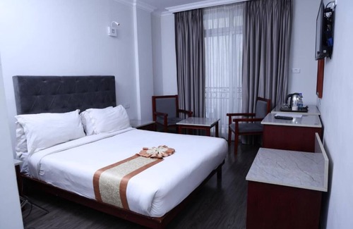 Bole Hotel | Trinity Hotel