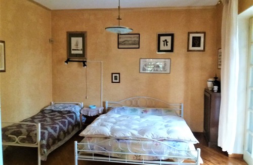 Revello Bed & Breakfast | Triple room 2