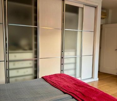Linda-a-Pastora House | Triple room in a House with a pool