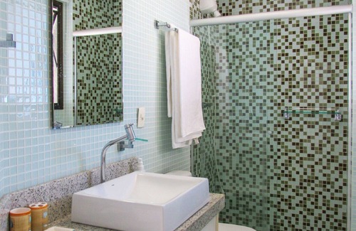 Tombo Apartment | Triplex a 260m da Praia das Astúrias - Guarujá/SP