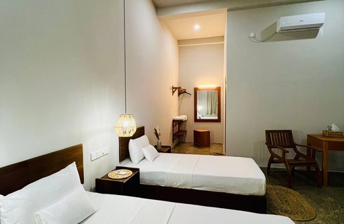 Devinuwara Hotel | Triton Dondra