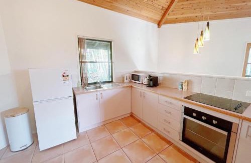 Cornubia House | Tropical escape in central location Entire house