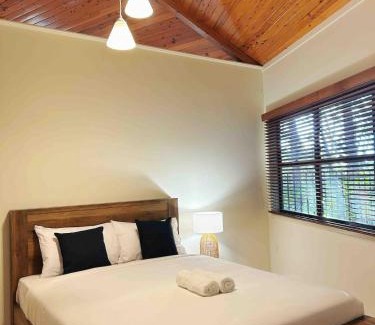 Cornubia House | Tropical escape in central location Entire house