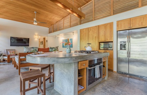 Nosara House | Tropical Modern Home w/pool near the beach & surf