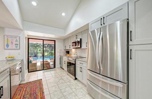 Palma Sola House | Tropical pool home w/outdoor TV & living space!