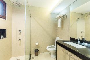 Ermita Night District Hotel | Tropicana Suites