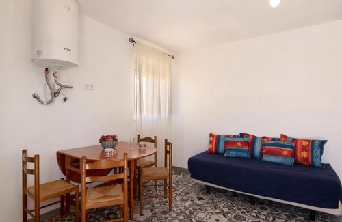 Patroves Apartment | Tropicana T1