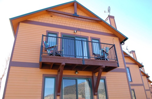 South Fork House | Trout Creek - Rio Grande Club Luxury End-Unit, Fish, Ski, Free Golf
