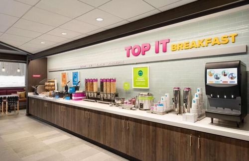 Latham Hotel | Tru By Hilton Albany Airport, Ny