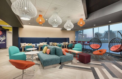 Webster Hotel | Tru by Hilton Houston Webster NASA