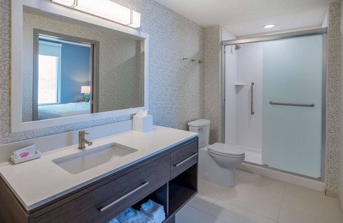Southeast Pensacola Hotel | Tru By Hilton Pensacola Airport Medical Center