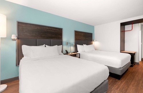 Portland Hotel | Tru by Hilton Portland Airport