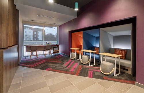Sharonville Hotel | TRU BY Hilton Sharonville
