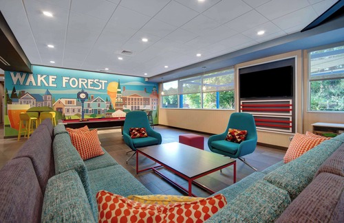 Wake Forest Hotel | TRU BY Hilton Wake Forest Raleigh North