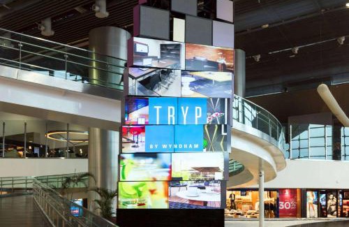 Aeroporto Internacional Governador Andre Franco Montoro Hotel | TRYP BY WYNDHAM São Paulo Airport - Hotel de Transito Terminal 3 INTERNACIONAL - Lado Ar - Área restrita á passageiros já embarcados e sem bagagens para despachar - Transit Hotel, only carry-on