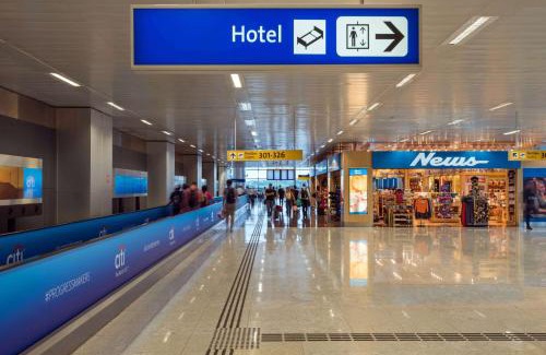 Aeroporto Internacional Governador Andre Franco Montoro Hotel | TRYP BY WYNDHAM São Paulo Airport - Hotel de Transito Terminal 3 INTERNACIONAL - Lado Ar - Área restrita á passageiros já embarcados e sem bagagens para despachar - Transit Hotel, only carry-on
