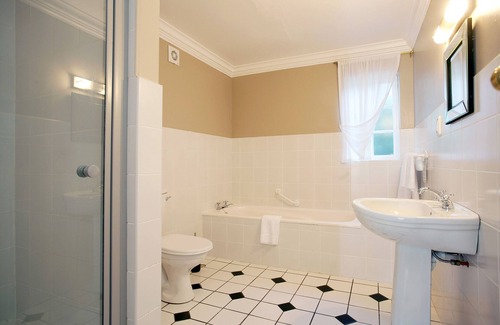 Storms River Hotel | Tsitsikamma Village Inn