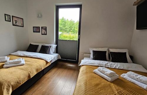 Beczkow House | Tu lasek tam rzeczka
