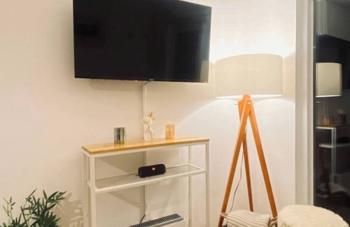 Pucon Apartment | Tu refugio en Pucón: bosque nativo, volcán, centro ski