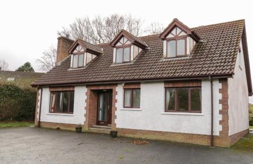 Bryansford House | Tudor Lodge