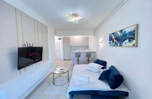 Constanta Apartment | TUDORS Lake View Apartment