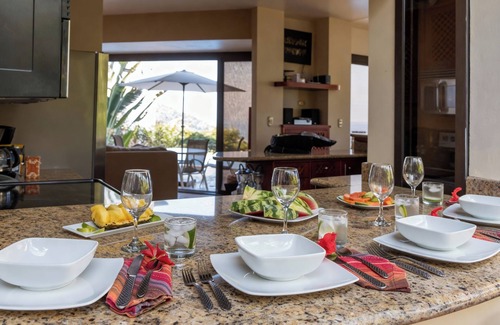 Manuel Antonio House | Tulemar Garden House by the Beach: Ocean-View Villa in Gated Beach Community