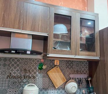 Dich Vong Hau Apartment | Tulip Room - Amoureux Homestay
