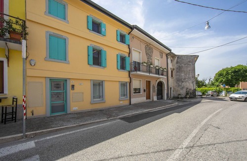 Salionze Apartment | Tulipano Apt - Palazzo Palermo 1817, Salionze, Italy