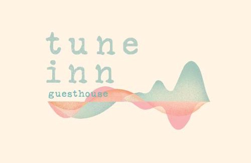 Ipsos House | Tune Inn Activity Guesthouse- Over 24's