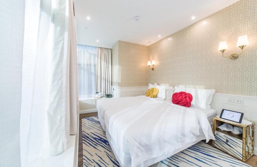 Yau Tsim Mong Hotel | Tung Nam Lou Art Hotel