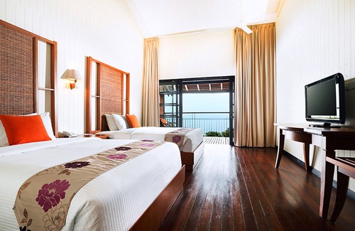 Batam Resort | Turi Beach Resort