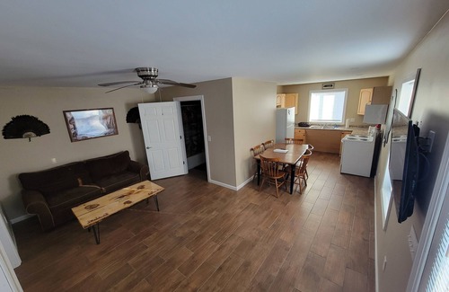 South Aroostook Apartment | Turkey Tale - Charming 2-bedroom apartment in delightful Linneus with WiFi