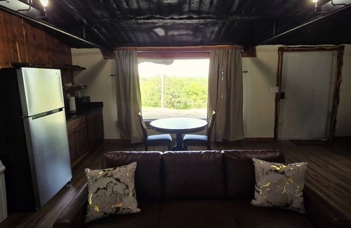 Davis House | Turner Escape - Minutes from Turner Falls