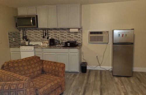 Princeton Hotel | Turnpike Motel