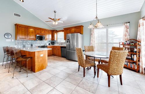 Dauphin Island House | Turtle Cove