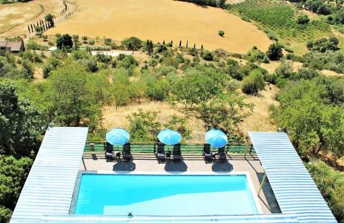 Montecastelli Villa | Tuscan Farmhouse with 7 Apartments for max 30 persons