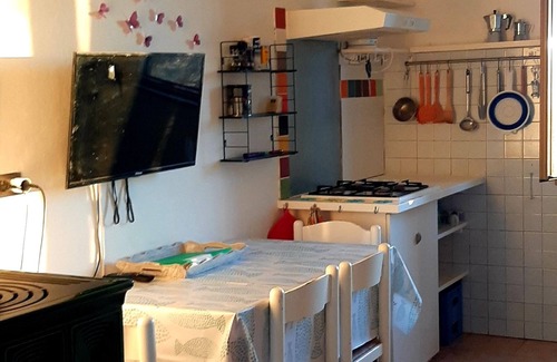 Grosseto House | Tuscan Views: Nature, Beach, Garden, Views, BBQ, Parking, Saturnia hot springs