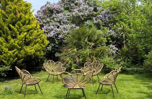 Alexandra House | Twin home with free parkings, Surbiton, Kingston upon Thames, Surrey, Greater London, UK!