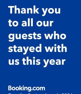 Laurel Apartment | Twin lakes Merlot LL3-F