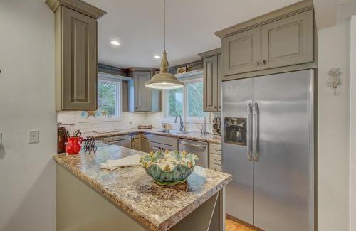 Charleston County House | Twin Oaks 26 by Wild Dunes, with Golf View