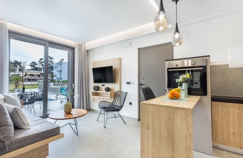 Platanias Town Apartment | Twins Apartments
