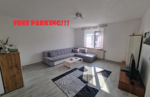 Hochleithen Apartment | TWO Self-Check-In, 3km freeway, Free-Parking Playstation