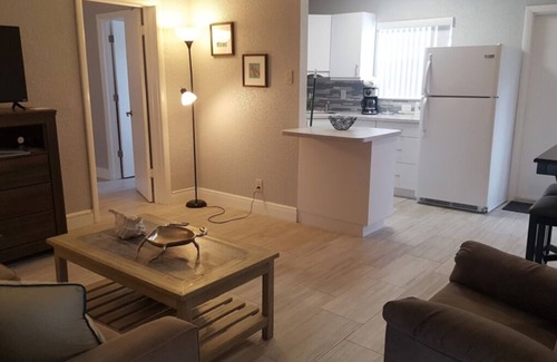 Hillsboro Beach Apartment | Two Bedroom Apartment #206/208