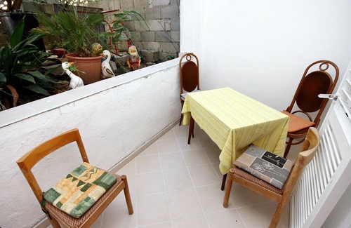 Drasnice Apartment | Two bedroom apartment near beach Drašnice, Makarska (A-6051-b)