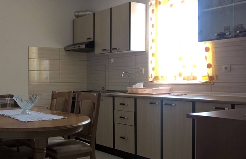 Poljica Apartment | Two bedroom apartment with terrace Poljica, Trogir (A-14803-a)