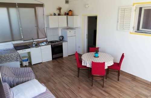 Tkon Apartment | Two bedroom apartment with terrace and sea view Tkon, Pašman (A-5827-b)