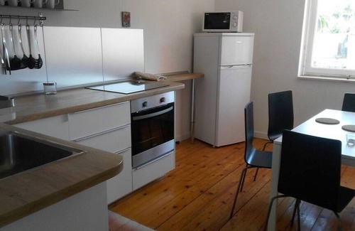 Cove Rogacic Apartment | Two bedroom apartment with air-conditioning Vis (A-22544-a)