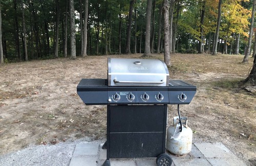 Taswell Cabin | Two furnished cabins open all year, minutes from Patoka Lake, Crawford County